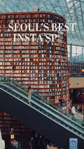 POV : You visit the most iconic library in Seoul South Korea. Will you visit Starfield Library at Coex Mall while travel Seoul? Credit : stellalee92 via ig #seoul #seoultravel #travelseoul #seoulvisit #seoultrip #visitseoul #exploreseoul #southkorea #southkoreatravel #southkoreatrip #travelsouthkorea #seoulkorea #korea 