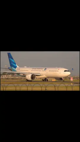 𝐆𝐀𝐑𝐔𝐃𝐀 𝐈𝐍𝐃𝐎𝐍𝐄𝐒𝐈𝐀 𝐀𝟑𝟑𝟎 𝟗𝟎𝟎 𝐍𝐄𝐎 #aviation #garudaindonesia #airbuslovers #fypシ゚viral #fyp #templatecapcut #viraltiktok 