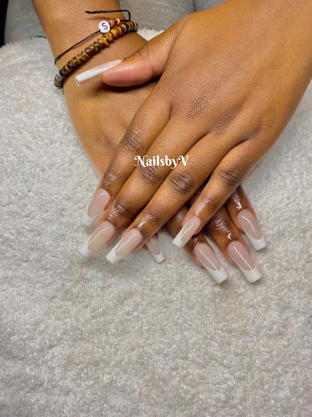 #acrylicnails #frenchtipnails #R150 #siteb #viral 