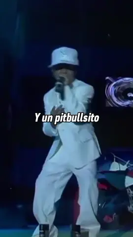 Miguelito - Me quiere besar (Remix) #alexisyfido #miguelito #miguelitoelheredero #lospitbulls #mequierebesar💋💋💋 #mequierebesar💋💋 #mequierebesarremix #oldskool #reggaeton #oldschool #estadosparawhatsapp🎶🥰🎧😍 