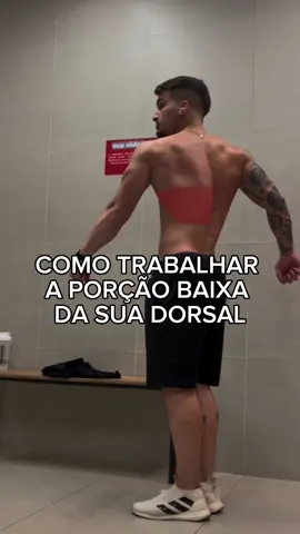 alcance o V shape trabalhando essa porção baixa da sua dorsal #academia #gym #treino #dicas #backday 