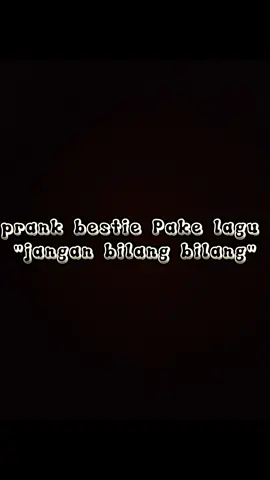 😂🤣 maafin aku say..Vie kamu lucuuuk..😘😋😅#capcut #fypシ #prankbestie #janganbilangbilang @dva19_ 