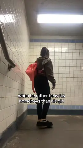 ik they be fkn on the low #phillytok #fyp #xyzbca #content #viral 
