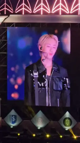 winwin kamu cakep puoll n🤗😍😍 #smtown_live_2023_jakarta #winwin #wayv #gbk #fypシ #fyp 