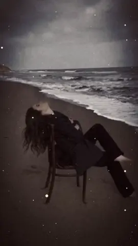 #حاتم_العراقي_الا_حبيبي 🖤✨🥀#لو_كل_الناس_تحاكيني_لو_كل_الدنيا_تواسيني 💗✨😊#اكسبلور_لايك_كومنت_فولو_متابعه❤️✌️ 