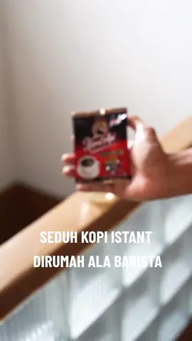 Tips cara seduh kopi instant dirumah ala barista dengan hasil akhir ampas bubuk kopi langsung mendendap dibawah sehingga bisa kamu langsung nikmati dalam kondisi panas atau hangat. Selamat mencoba kawan! #coffeetiktok #kopiinstant #kopikapalapi #instantcoffee #homebarista 