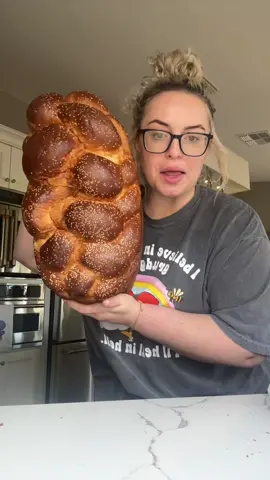 Back with another giant viral food from goldbelly, and if youve always wanted to try Challah bread, this is delicious and from a kosher bakery in Brooklyn! What do I need to try next? #challahdough #challahbread #viralfoods #giantfood #massivefood #mukbang #foodreview #kosherfood #kosherbakery #onegbakery #giantfoodchallenge #FoodTok #RoshHashanah #frenchtoastrecipe #goldbelly 