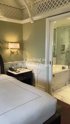 Check in with us to The Taj Mahal Palace in Mumbai overlooking the Gateway of India #tajmahalpalace #tajhotel #mumbai 