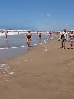 🇦🇷Argentina Villa Gesell Beach Travel 🌴#beach #beachvibes #fyppppppppppppppppppppppp #viral #views #unfrezzmyaccount #tiktok #asmr #tiktoklove #grow #growmyaccount #amazing #popular