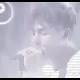 #DAMONALBARN 🤍: his side profile and nose is so perfect, anyway i haven’t posted an edit here in a HOT minute so enjoy || #damonalbarnedit #blurband #blur #videostar 