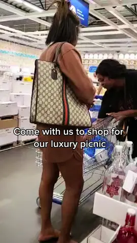 A little behind the scene snippet of us getting ready for the manifest picnic brunch on Oct.8 at 12:30  hit me up for details, or click the link in the bio. It’s open to everyone. Also can you do us a favor and follow and share our new business page! Thanks in advance. @DawnIIDawnLuxeSoiree #manifestpicnic #picnicbrunch #womanownedbusiness #womenempowerment #yogainthepark #yoga #therapysessions #blacktherapistoftiktok #friendship #picnicaesthetic #blackgirlspicnic #blackluxepicnic #plus #fyp #dallastx♥️