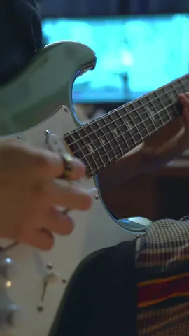 Eveさんのドラマツルギーをギターだけで歌ってみた。 #Eve #ドラマツルギー #guitar #ギター #guitartok 