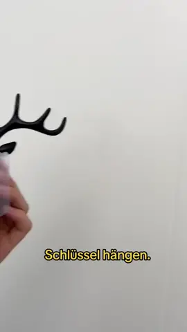 Wall antler pendant