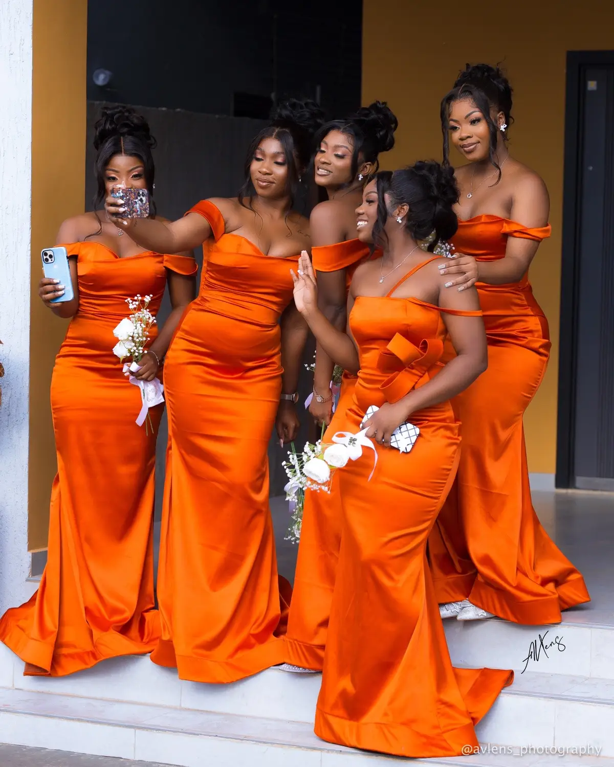 Bridesmaids outfit by us  #fyp #explore #TikTokFashion #styleblogger #bridemaids #bridemaidsafrica #ghanatiktok🇬🇭 #ghanaweddings #bridesmaidsdresses 