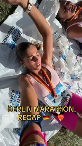 ESTO SE TENÍA QUE QUEDAR POR AQUI!!!!!!!! LA MEJOR EXPERIENCIA DEL MUNDOOOOO🥹🥹💖💖🇩🇪🇩🇪🏃🏽‍♀️🏃🏽‍♀️ #berlin #berlinmarathon #worldmajormarathon #marathon #girlsmarathon #Running #runnerwoman #runner 