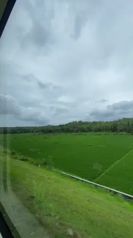 Izz a airport train from st. Tugu to Yogyakarta International Airport (YIA) - emang jempol bgt view nya👍🏻 #yogyakarta #keretabandara 