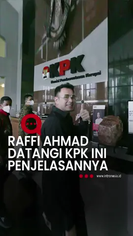 Artis Raffi Ahmad datang ke kantor Komisi Pemberantasan Korupsi hari ini, Selasa (26/9/2023). Ia mengaku membahas korupsi dengan Wakil Ketua KPK Alexander Marwata dan Deputi Pencegahan dan Monitoring yang juga Koordinator Tim Nasional Stranas PK Pahala Nainggolan. Raffi mengatakan ia datang untuk merekam podcast bersama Pahala dan Alex. Mereka membahas pencegahan korupsi. 