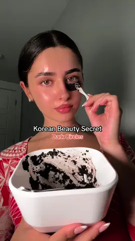 Dark Circles home remedy  #darkcircles #kbeautytips #koreanskincare #kbeautyhacks #skintok #homeremedy 