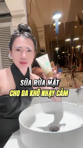 Một dòng srm tốt sẽ lấy sạch sâu bụi bẩn bã nhờn,ko còn mụn ẩn mụn cám,mụn đầu đen và giúp các bước kem thẩm thấu nuôi dưỡng da tốt hơn #srmtaonau #srmtaonaumeea 
