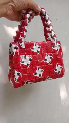 Tas kondangan dari bungkus kopi tanpa jahit#fyp #tas #kondangan 