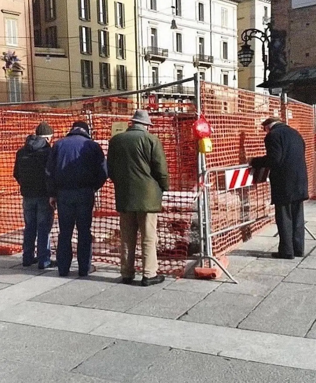 ‘Umarell’ is a folk term in Italy referring specifically to men of retirement age who pass the time watching construction sites, stereotypically with their hands clasped behind their backs and offering unwanted advice.