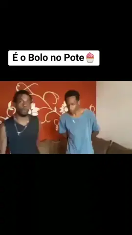Curte, comenta e compartilha e nos siga aqui no tiktok #memes #pegadinha #toninhotornado #bolonopote 