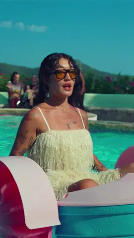 Peggy Gou - (It Goes Like) Nanana music video out now 🌅🫶 #peggygou #itgoeslikenanana #nanana 