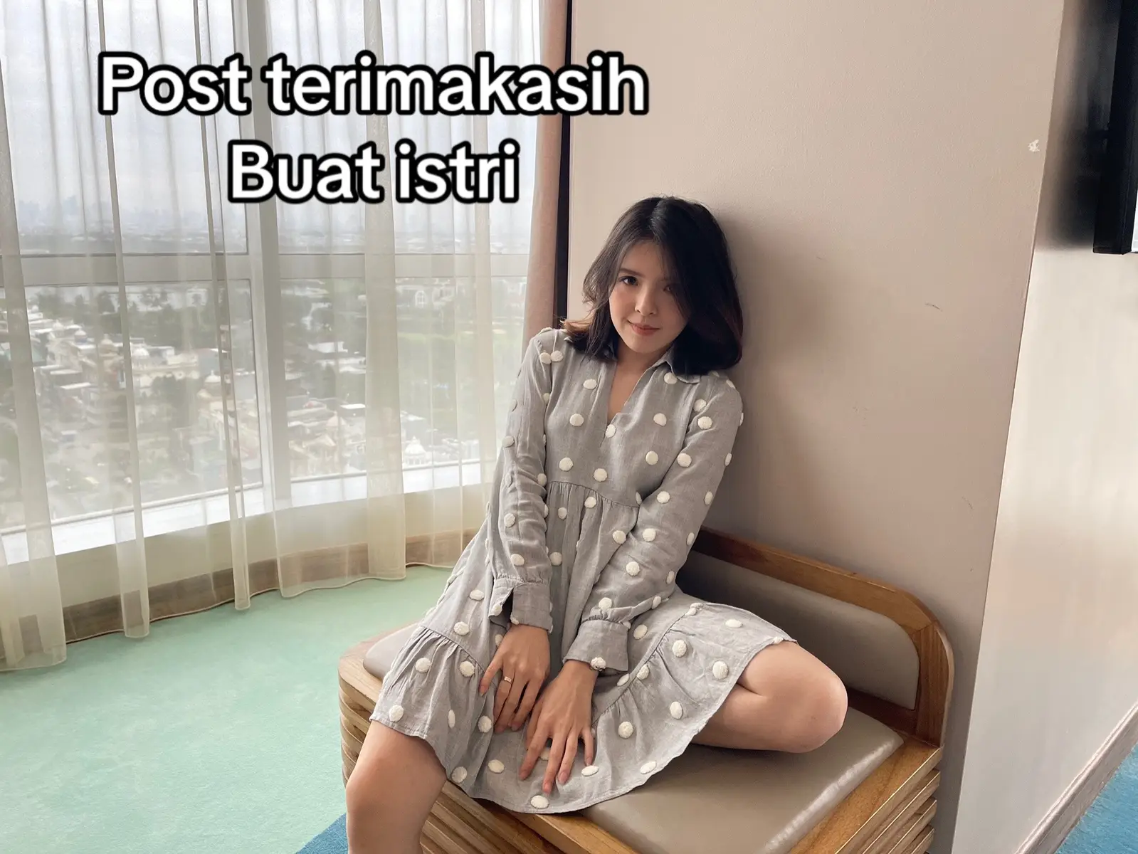 Thankyou so much buat istri terbaik Kenapa sih selalu bisa ngapain aja? Emang boleh se baik itu? Semoga kamu gak pernah cape capenya ngurusin kita Kita emang gak bisa ngapa ngapain kalo ga ada kamu