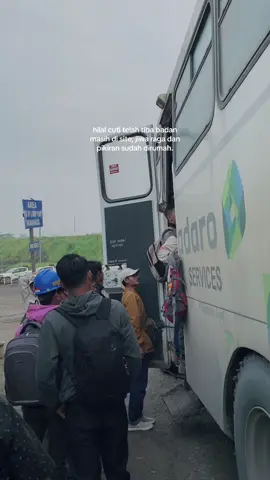 yang masih di site mohon untuk bersabar😆 #saptaindrasejati #adaroenergy #adaroindonesia #sissitemaco #maruwaicoal #adaro #lampunutsite #anaktambang #storytambang #haulingbatubara #haulingcoaladaro 