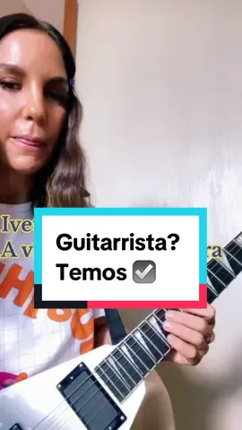 Deixe ela quz ela é guitarrista  #momzntos3.0