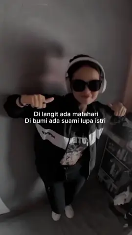 Wkwkwkwk inget istri woiii😂🤭
