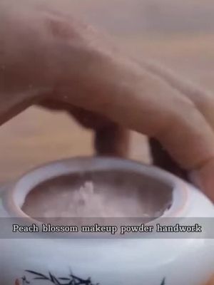 Peach blossom makeup powder handwork