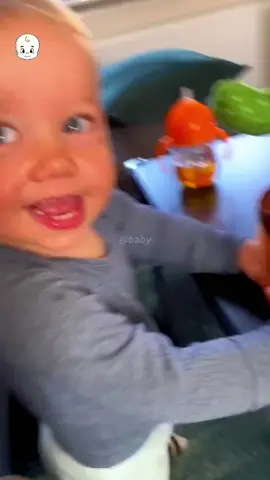 #moments #baby #funnyvideos #funny #funnybaby #cute #cutebaby #kids