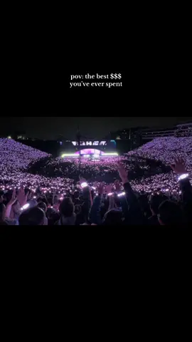 everyone needs to experience this at least once🥹🌎#foryoupage#coldplay#coldplayconcert#la#fypシ#fan#skyfullofstars 