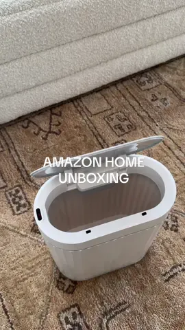 happy first day of october 🤎 here’s another amazon home boxing to start the month 📦🫶🏼 lot’s of new home content & projects going on in our house this month! Stay tuned ✨ #amazonhome #amazonhomefinds #homefinds #amazonfinds #amazonunboxing #amazonhaul #homehaul #homeunboxing #organization #bathroomfinds 