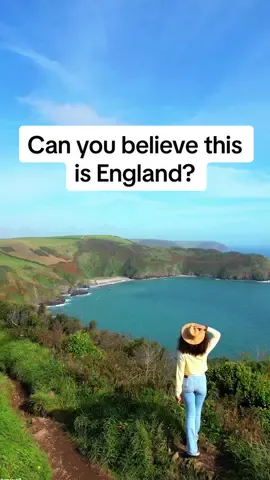 Still in awe of this beautiful spot!👇🏼 ✨SAVE✨ for your UK travel inspiration 💕 One of the most gorgeous beaches in England you HAVE to stop here next time you visit Cornwall. 😍 📍Location at the end📍 We’ve just returned from a wonderful trip around Cornwall and south Devon and I honestly couldn’t believe this beautiful beach was in the UK! 🇬🇧 The English coastline is so underrated and utterly stunning. And super dramatic in place, which I actually find more compelling than a simple stretch of sand sometimes 🏖️  To get here isn’t the easiest though! It’s a short drive from the Cornish town of Fowey, but once you park up, it’s a pretty steep hike (very steep downhill section first followed by some rocky uphill parts before more downhill), along the South West Coast Path. 🥾  It took us about 25 minutes to reach this viewpoint. A further 20 would’ve got us down to the beach. The , once you’re done, it’s another steep hike back up to the car park! 🚘  But, in my opinion, for views like this, it was totally worth it! 😄 📍Location: Lantic Bay, Cornwall 📍 Don’t miss this beach when you’re visiting Cornwall! 🇬🇧 FOLLOW @adventuresofalicee for more travels, outdoors, and inspiration ✈️ #visitcornwall #uktravel #travelinspiration #southengland #ukroadtrip #lanticbay #cornwallcoast #cornishbeach #ukcoast #uktravelblogger