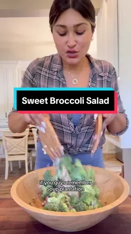 SWEET BROCCOLI SALAD!! 🥦 #sweetbroccolisalad #souplantation #EasyRecipes #appetizerrecipe #lowcarbrecipes #keto 