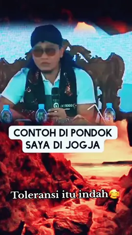 Orang ber-agama jgn sampai mabok agama, sampai2 meng-anggap dirinya seperti Tuhan, maha paling benar, paling suci, paling bersih😇 #semogasemuamakhlukberbahagia  #toleransiituindah  #gusmitftah  #fypシ 