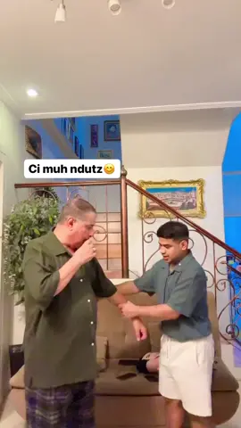 pak Muh gemoy #fadiljaidi #Ngakak #pakmuhfadil #pakmuhngevlog #ngevlog #Pakmuh #perkemahan #pakmuhlovers #Fyp 