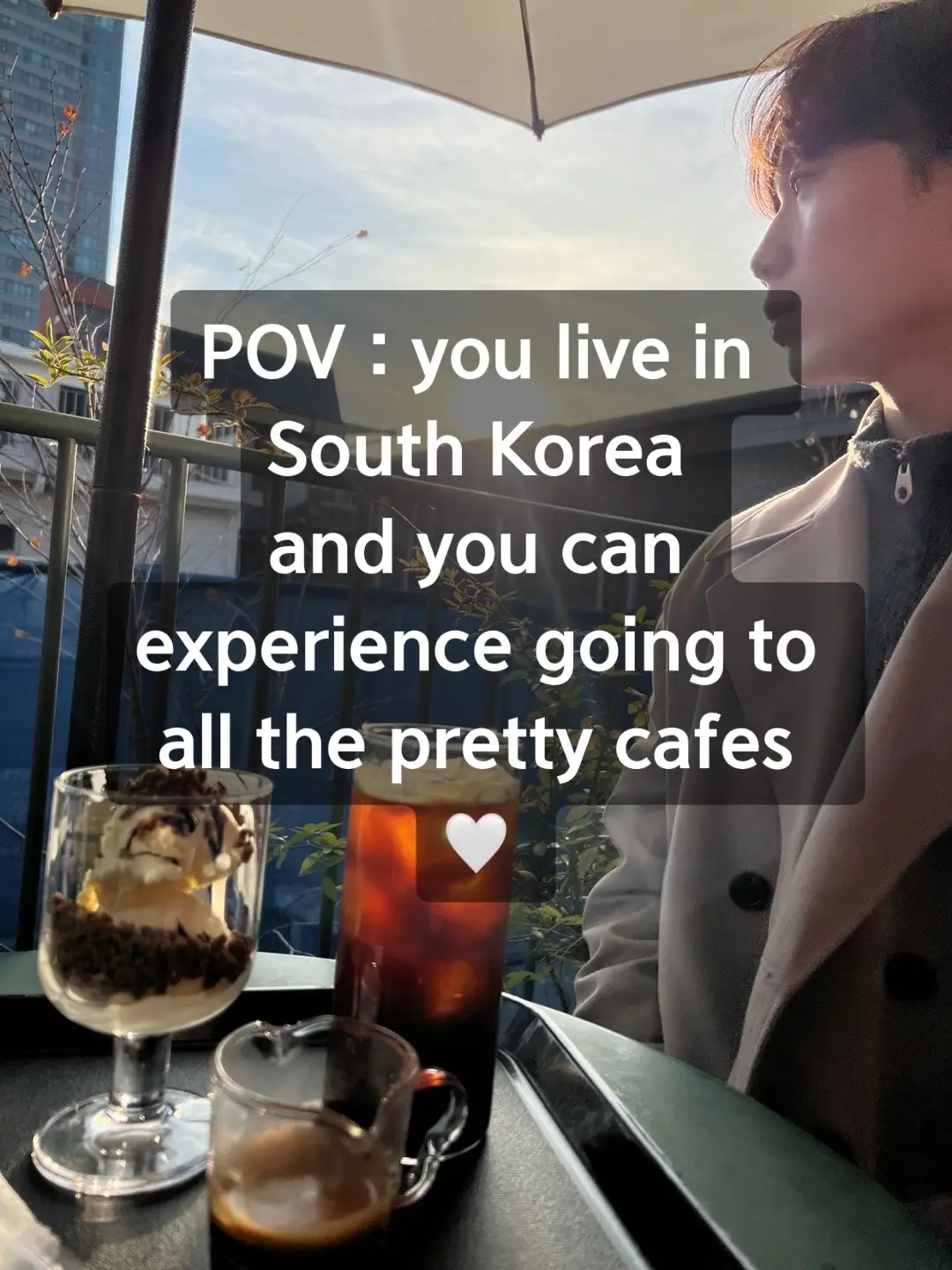 definitely a must do when you come South Korea ! #southkorea #korea #koreanculture #koreancafe #seoul #seoullife #seoullifestyle #seoultravel #koreatravel #korean #prettycafe #coreedusud #séoul #internationalstudent 