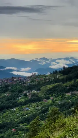 📍HILE DHANKUTA Eastern Nepal 🏔️🌲☘️ #fouryoupage #fypシ゚viral #followme #beautifulplace #hills #views #TravelMemories #explorenature #eastnepal #visitnepal #travelnepal🇳🇵 