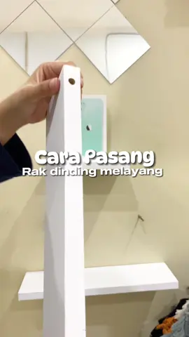 Gampang banget kan😣😣🫶🏻 minimalis juga😍😍 order? L!nk di bio yaa🥰🥰 #minimalyid #dekorasikamar #dekorasiruangtamu #rakdindingminimalis #rakdindingmelayang #tutorial #fyp #xyzbca 