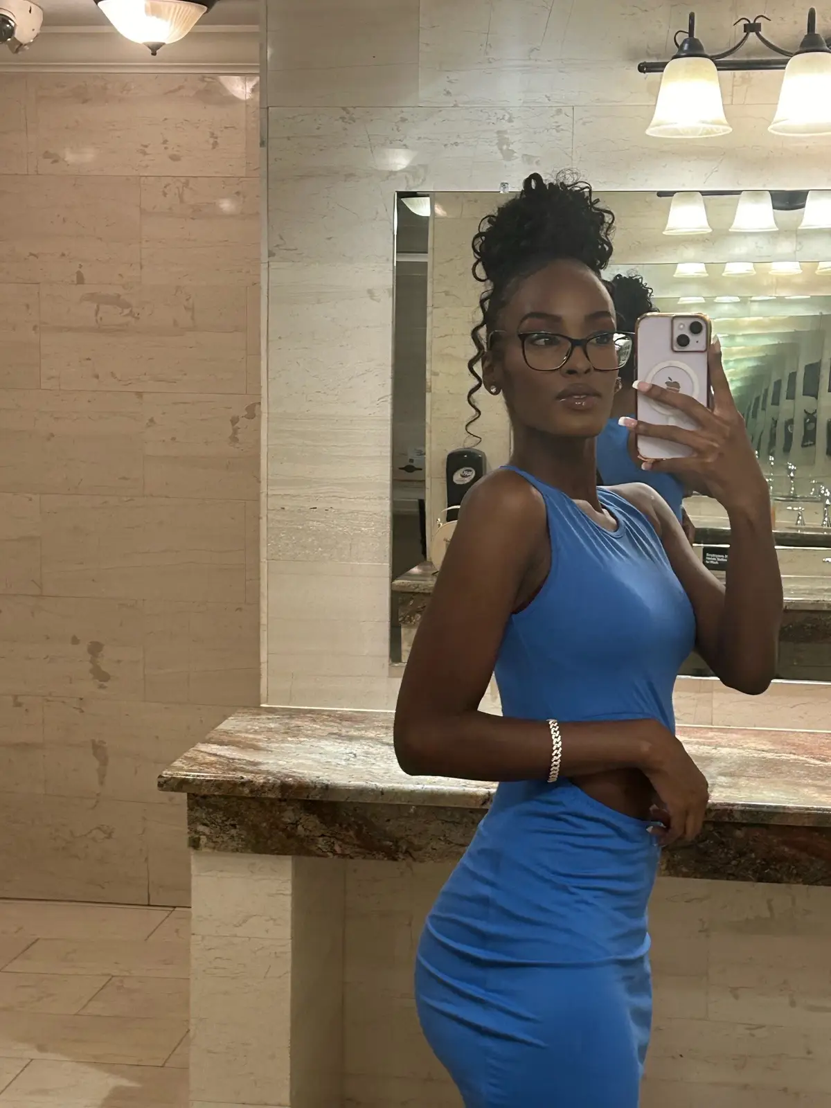 Twenty-ate 🎈 #twentyate #birthday #trending #popular #baddie #explore #libra♎️ 