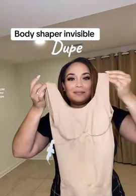 Buena opcion para usar con vestidos 😍. . . #Faja  #Bodyshaper  #shapewearreview  #skimsdupebodysuit 