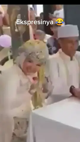 Ekspresinya 😂 #fyp #fypシ #viraltiktok #viral #foryoupage #foryou #viralvideo 