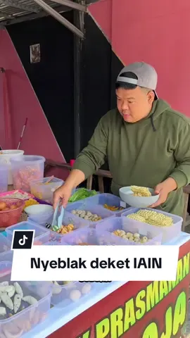Seblak yang bisa pilih sesuai selera nih , cobain yuk ! 📍jl ak ghani dusun curup Sebelah gerbang IAIN curup #curup #iaincurup #curupbengkulu #kulinercurup 