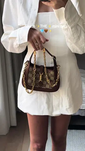 She truly holds a special place in my heart 🤎🤎🤎 #guccijackiebag #crystalguccijackiebag #minijackiegucci #miniguccibag #minibag #crystalbag #gucci #prizedpossesion #jackie1961gucci 