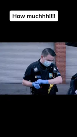 How r they carrying that in a car. #fyp #money #police #motorway #feds    #fuel #viral.