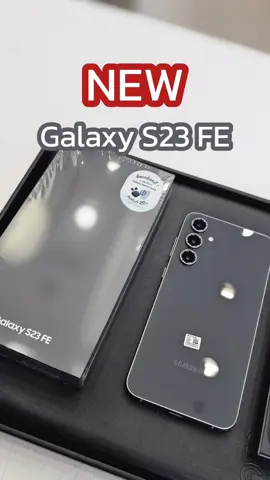 แกะกล่อง Galaxy S23 FE กันน~ เร็ว แรง ลื่น กล้องสวยแม้ถ่ายตอนกลางคืน ไม่เกินจริ้งงงงงง 😚💖 #samsunggalaxys23series #s23series #samsunggalaxys23fe #s23fe #samsungth #samsung #samsungshopthemallkorat3fl #themallkorat #korat #เดอะมอลล์โคราช #โคราช #smartphone #รีวิวโทรศัพท์มือถือ #รอบรู้ไอที #แกะกล่อง #fyp 