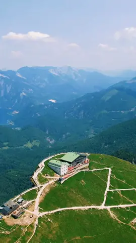 Beautiful view of Schafberg Salzkammergut 🇦🇹 #alps  #austria  #salzkammergut  #schafberg  #attersee  #mondsee  #salzburg  #oberösterreich  #nature  #view  #fly  #droneshot  #drone  #mountain  #Hiking  #walking  #followers  #like  #tik_tok #share  #flyview 